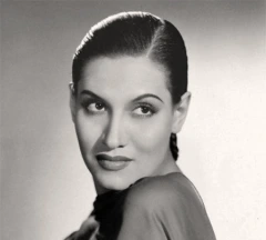 Elvira Ríos